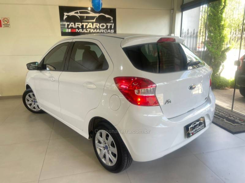 FORD - KA - 2014/2015 - Branca - R$ 38.990,00