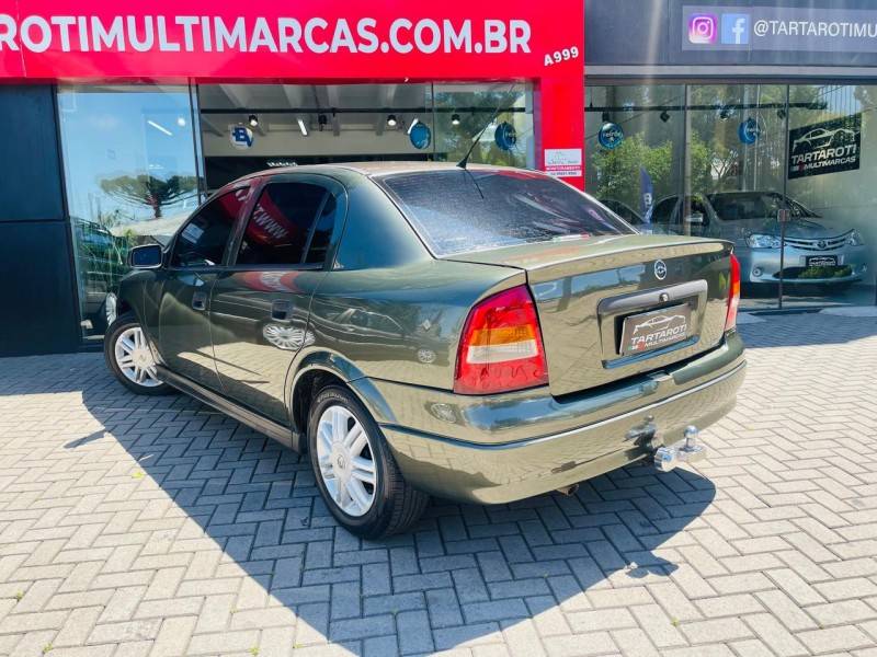 CHEVROLET - ASTRA - 2000/2000 - Cinza - R$ 19.990,00