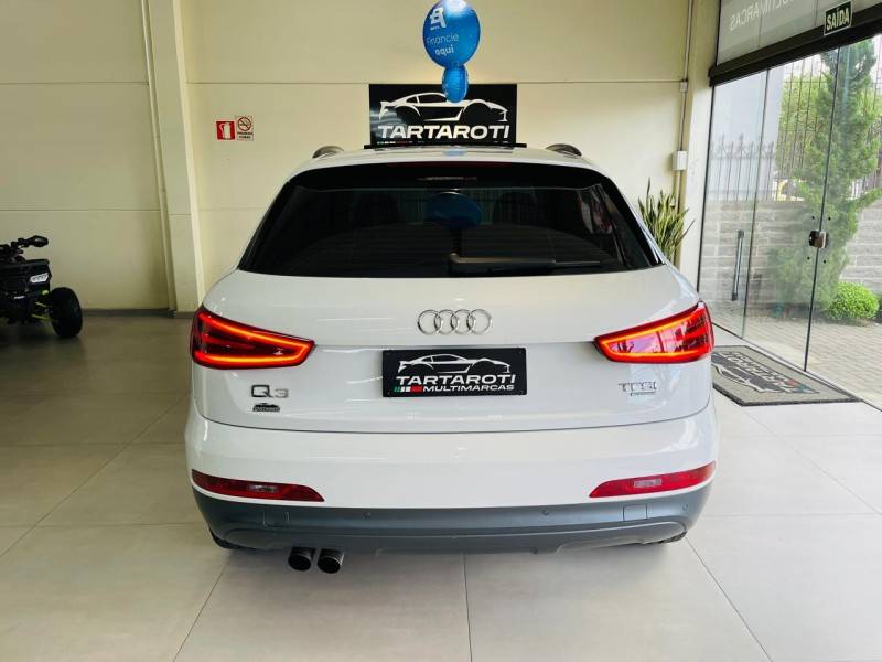 AUDI - Q3 - 2015/2015 - Branca - R$ 94.990,00