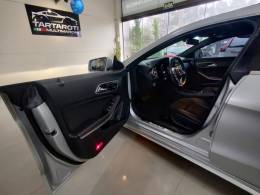 MERCEDES-BENZ - CLA 250 - 2014/2015 - Prata - R$ 149.990,00