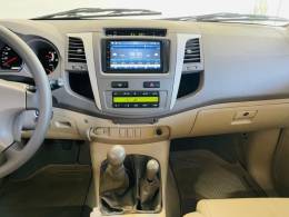 TOYOTA - HILUX SW4 - 2007/2008 - Preta - R$ 105.990,00