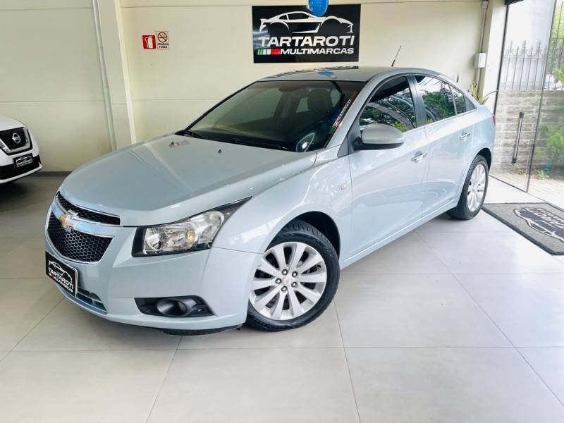 CHEVROLET - CRUZE - 2012/2012 - Prata - R$ 58.990,00