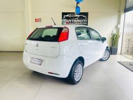 FIAT - PUNTO - 2011/2012 - Branca - R$ 37.990,00