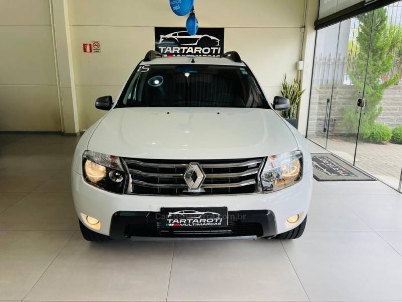 RENAULT - DUSTER - 2014/2015 - Branca - R$ 56.990,00