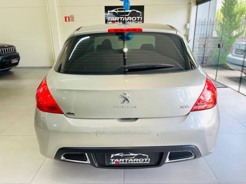 PEUGEOT - 308 - 2012/2013 - Prata - R$ 39.990,00