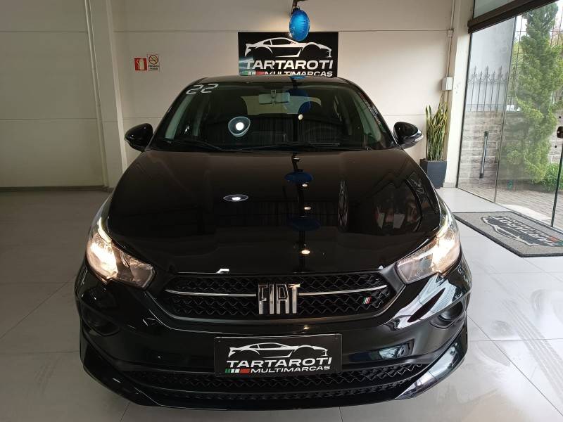 FIAT - CRONOS - 2022/2021 - Preta - R$ 71.990,00