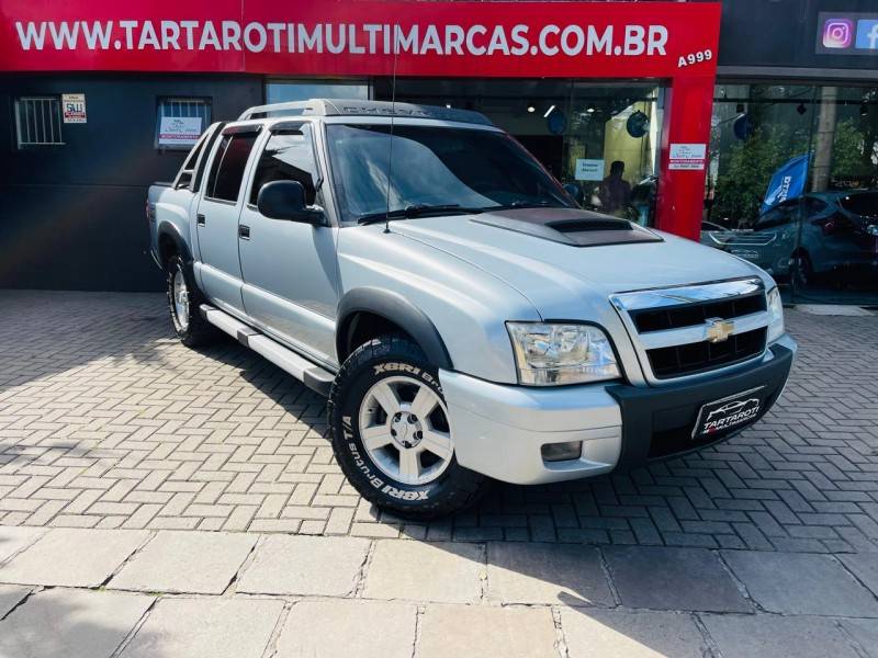 CHEVROLET - S10 - 2009/2010 - Prata - R$ 63.990,00