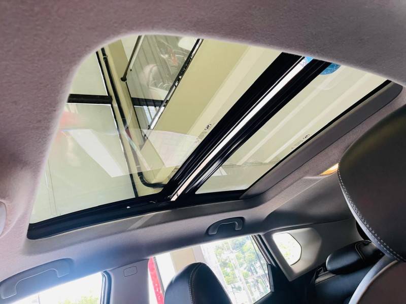 CHEVROLET - TRACKER - 2020/2021 - Preta - R$ 106.990,00