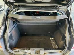 RENAULT - SANDERO - 2018/2019 - Preta - R$ 57.990,00
