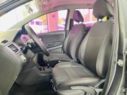 VOLKSWAGEN - FOX - 2015/2016 - Cinza - R$ 52.990,00