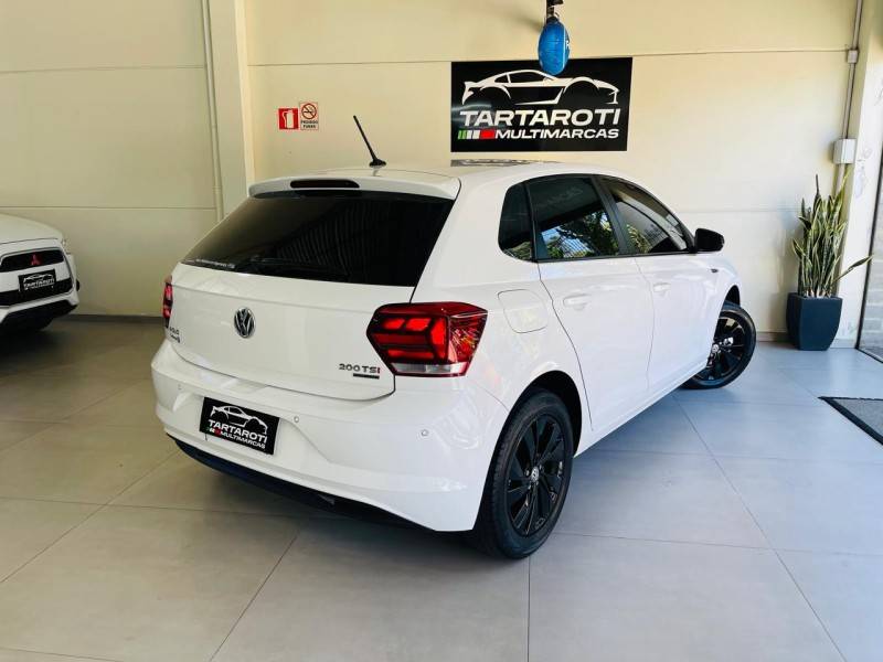 VOLKSWAGEN - POLO - 2019/2019 - Branca - R$ 75.990,00