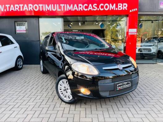 FIAT - PALIO - 2012/2013 - Preta - R$ 38.990,00