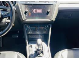 VOLKSWAGEN - TIGUAN - 2019/2019 - Preta - R$ 114.990,00